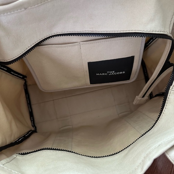 MARC JACOBS The Tote Bag Beige Large - Picture 8 of 9